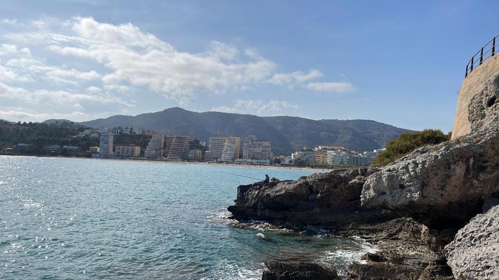 Alquilo Hermoso Apartamento En La Paradisiaca Oropesa Del Mar, 2Habitaciones, 1 Bano, Cocina, Salon, Aire Acondicionado Y Balcon A 400 Metros De La Playa Morro De Gos, Muy Cerca De Supermercados, Comercios Y Bares Luaran gambar